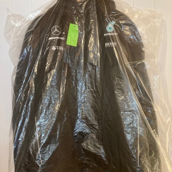 Hugo Boss AMG Mercedes Petronas Team Issue Winter Jacket Coat Size Euro 50 - Picture 9 of 10